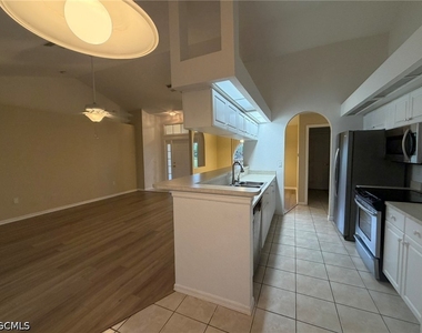 2909 Nw 25th Street - Photo Thumbnail 9