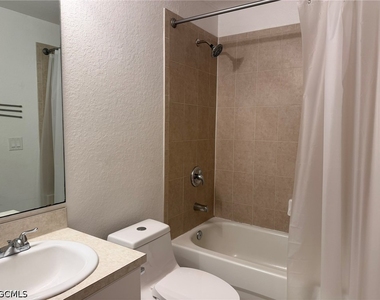 2909 Nw 25th Street - Photo Thumbnail 25