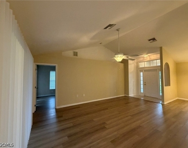 2909 Nw 25th Street - Photo Thumbnail 8