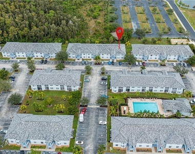 8513 Bernwood Cove Loop - Photo Thumbnail 7