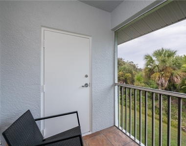 8513 Bernwood Cove Loop - Photo Thumbnail 9