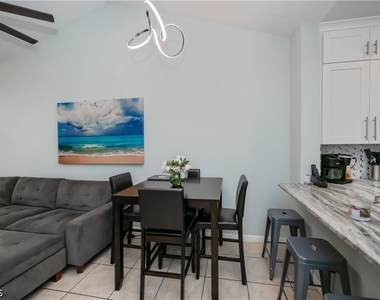 8513 Bernwood Cove Loop - Photo Thumbnail 38