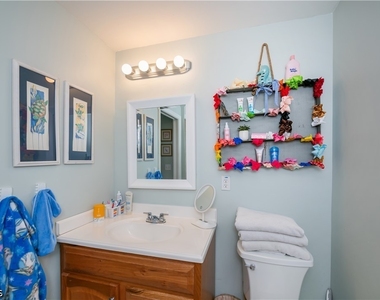 8513 Bernwood Cove Loop - Photo Thumbnail 20
