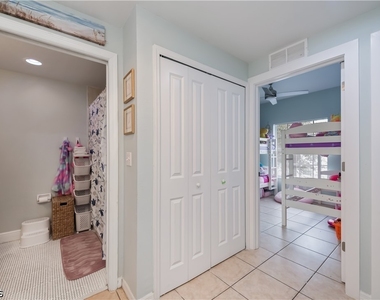 8513 Bernwood Cove Loop - Photo Thumbnail 19