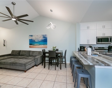 8513 Bernwood Cove Loop - Photo Thumbnail 39