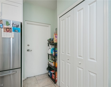 8513 Bernwood Cove Loop - Photo Thumbnail 12