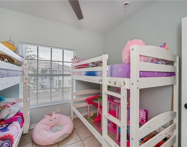 8513 Bernwood Cove Loop - Photo Thumbnail 14