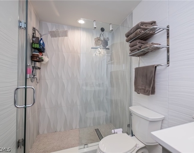 8513 Bernwood Cove Loop - Photo Thumbnail 26