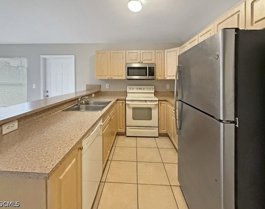 4771 Jordan Avenue S - Photo Thumbnail 2