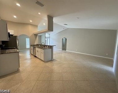 2502 38th Street W - Photo Thumbnail 2