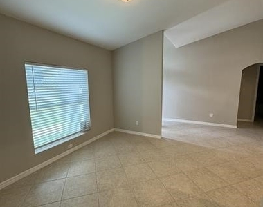 2502 38th Street W - Photo Thumbnail 6