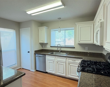 19718 Brentonridge Lane - Photo Thumbnail 7