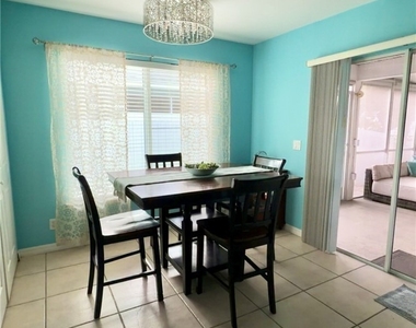 11652 Pawley Avenue - Photo Thumbnail 8