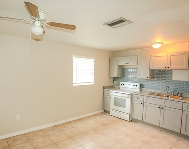 2055 Braman Avenue - Photo Thumbnail 1