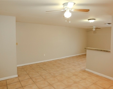 2055 Braman Avenue - Photo Thumbnail 4