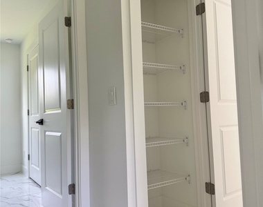 3206 55th Street W - Photo Thumbnail 26