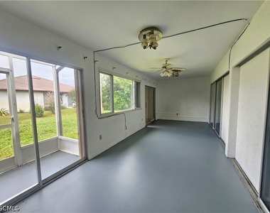 306 Highland Avenue - Photo Thumbnail 23