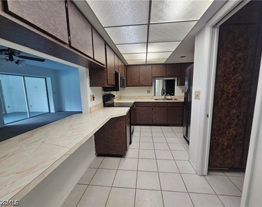 306 Highland Avenue - Photo Thumbnail 17