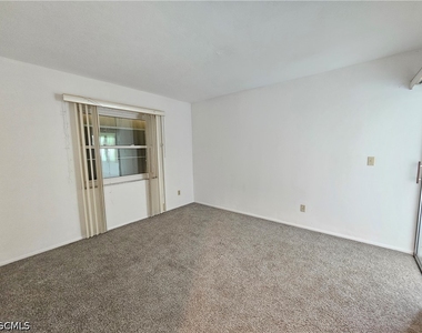 306 Highland Avenue - Photo Thumbnail 13