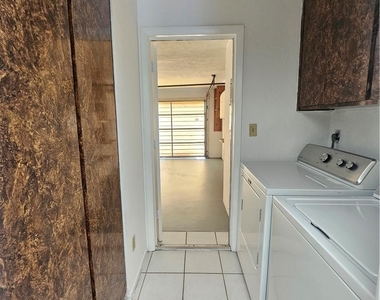 306 Highland Avenue - Photo Thumbnail 19