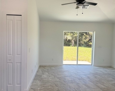 714 Ledge Street - Photo Thumbnail 9