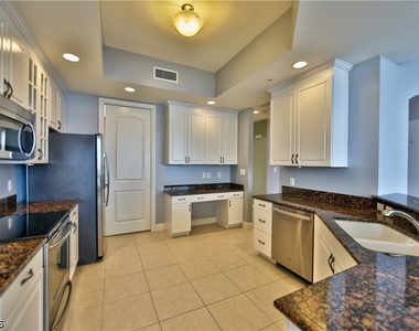 2090 W First Street - Photo Thumbnail 11