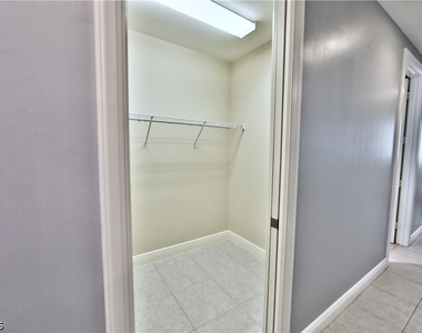 2090 W First Street - Photo Thumbnail 31