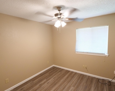 21426 Park Mill Lane - Photo Thumbnail 14