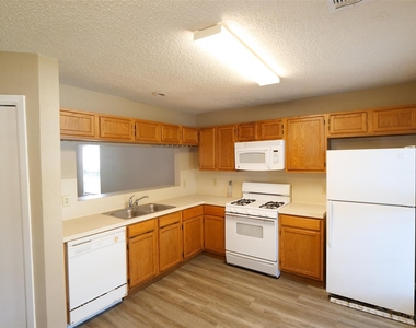 21426 Park Mill Lane - Photo Thumbnail 6