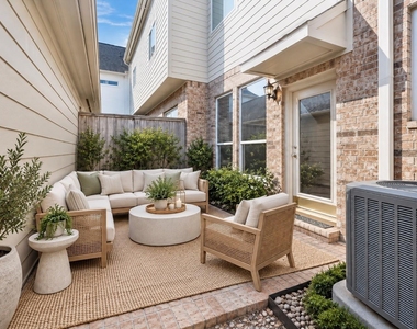 418 S Park Grove - Photo Thumbnail 12