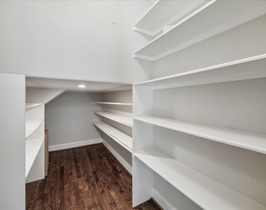 418 S Park Grove - Photo Thumbnail 9