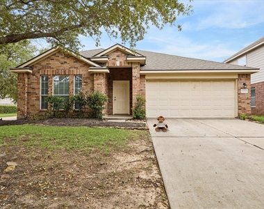 15203 Green Whisper Drive - Photo Thumbnail 4