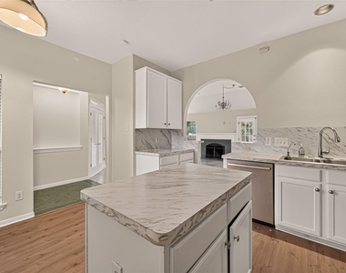 16007 Sweet Fern Street - Photo Thumbnail 13