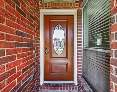 16007 Sweet Fern Street - Photo Thumbnail 4