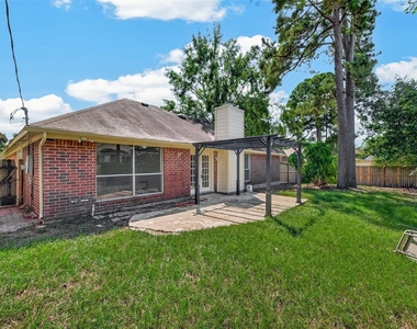 16007 Sweet Fern Street - Photo Thumbnail 35
