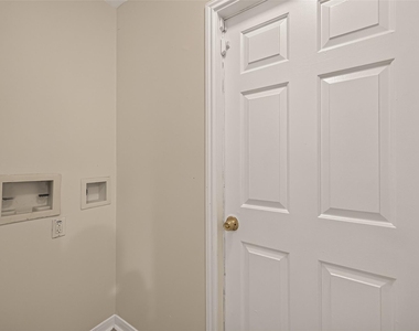 16007 Sweet Fern Street - Photo Thumbnail 17