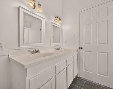 16007 Sweet Fern Street - Photo Thumbnail 28