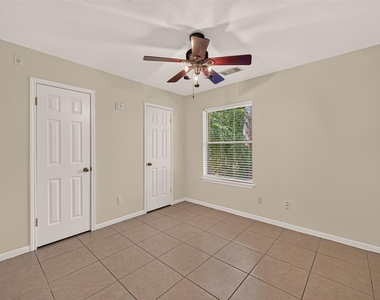 16007 Sweet Fern Street - Photo Thumbnail 20