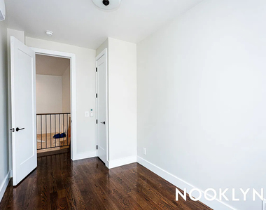 85 Graham Avenue - Photo Thumbnail 5