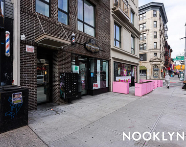 85 Graham Avenue - Photo Thumbnail 19