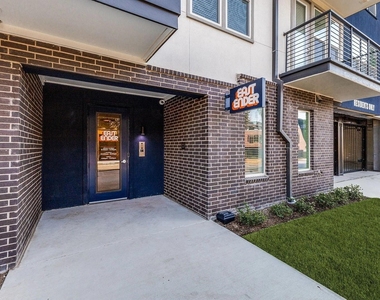 1506 N Prairie Avenue - Photo Thumbnail 18