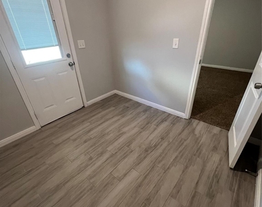 833 Omeara - Photo Thumbnail 11