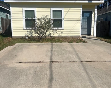 833 Omeara - Photo Thumbnail 1