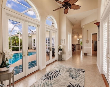950 Snowberry Court - Photo Thumbnail 3