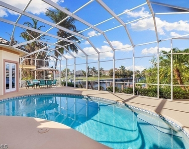 950 Snowberry Court - Photo Thumbnail 35