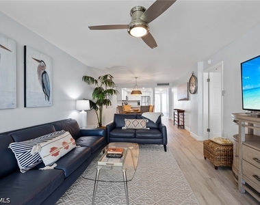26000 Hickory Boulevard - Photo Thumbnail 11