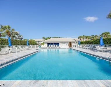 4240 Lake Forest Drive - Photo Thumbnail 25