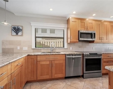 551 Beachwalk Circle - Photo Thumbnail 25