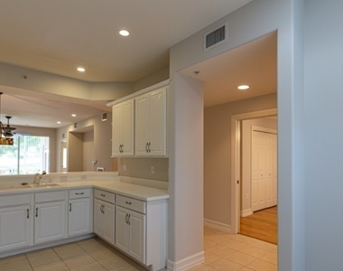 9113 Michael Circle - Photo Thumbnail 7