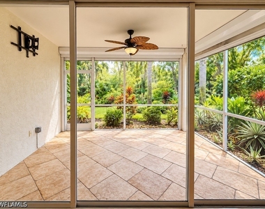9625 Hemingway Lane - Photo Thumbnail 4